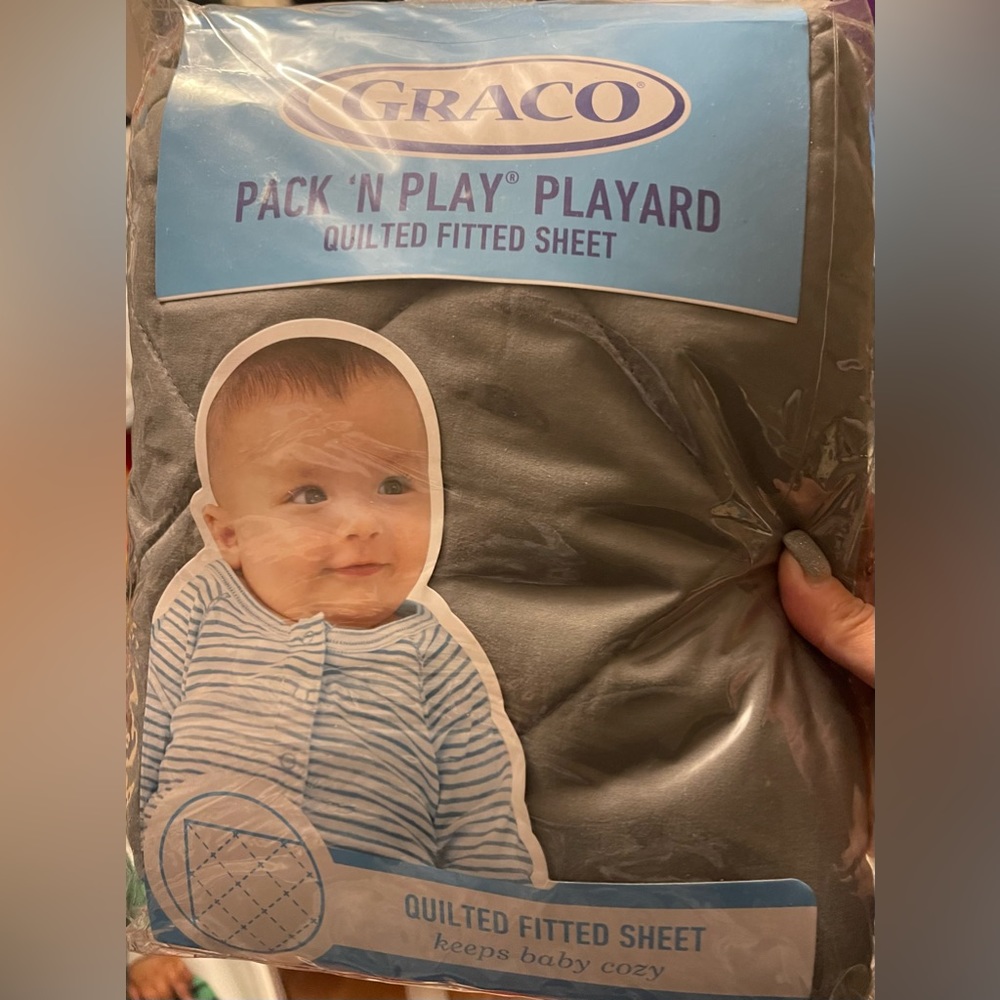 Pack and play fitting sheet
